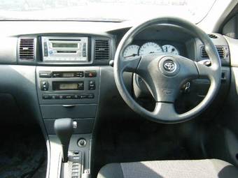 2002 Toyota Corolla Photos