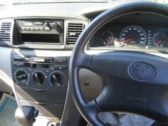 2002 Toyota Corolla Photos