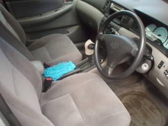 2002 Toyota Corolla Pictures