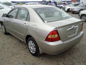 2002 Toyota Corolla Pictures