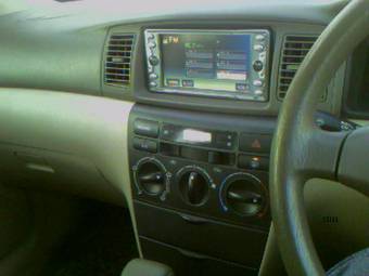 2002 Toyota Corolla Photos