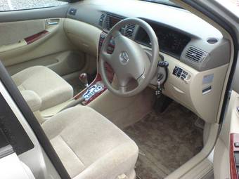2002 Toyota Corolla Pictures