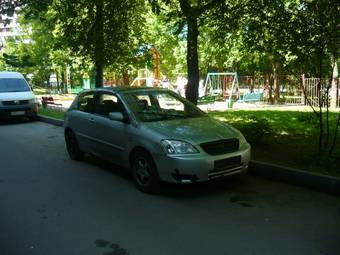 2002 Toyota Corolla Pictures