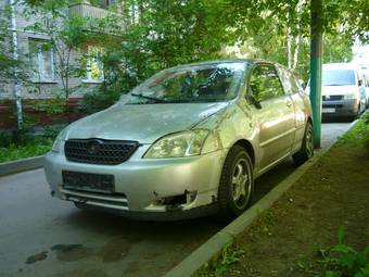 2002 Toyota Corolla Photos