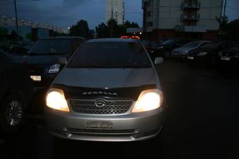 2002 Toyota Corolla Pictures
