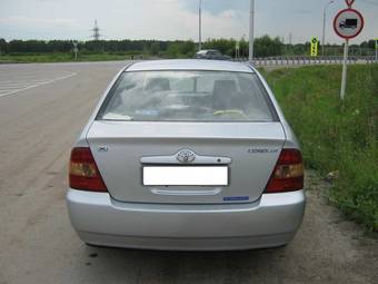 2002 Toyota Corolla Pictures