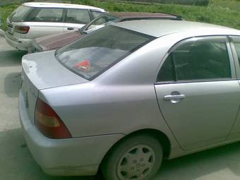 2002 Toyota Corolla Pictures