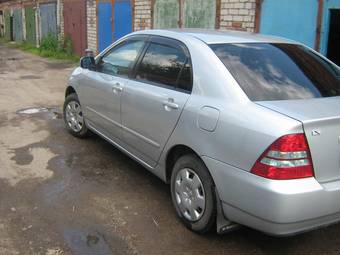 2002 Toyota Corolla Pictures