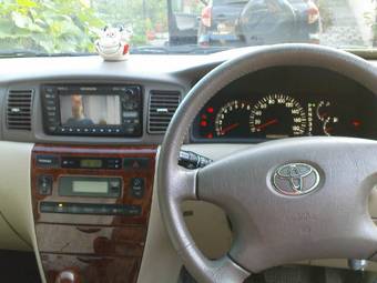 2002 Toyota Corolla Photos