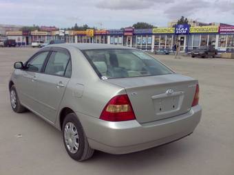 2002 Toyota Corolla Photos