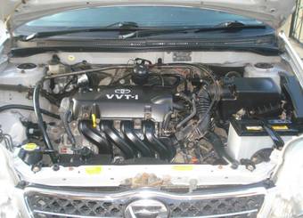 2002 Toyota Corolla Images