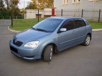 2002 Toyota Corolla Photos