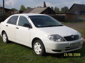 2002 Toyota Corolla Pictures