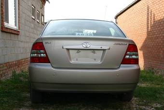 2002 Toyota Corolla Photos