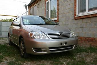 2002 Toyota Corolla Pictures