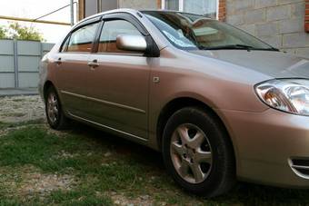 2002 Toyota Corolla Photos