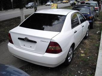 2002 Toyota Corolla Pictures