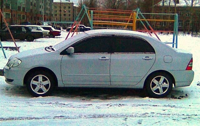 2003 Toyota Corolla