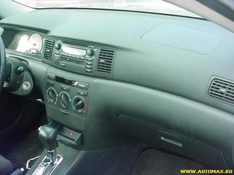 2003 Toyota Corolla Photos