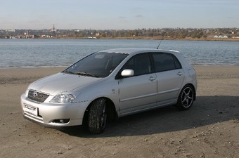 2003 Toyota Corolla Photos