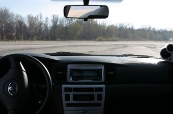 2003 Toyota Corolla Pictures