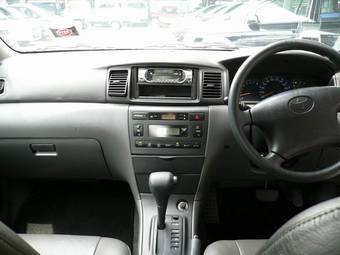 2003 Toyota Corolla Pics