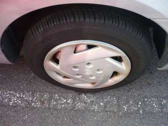 2003 Toyota Corolla Pictures