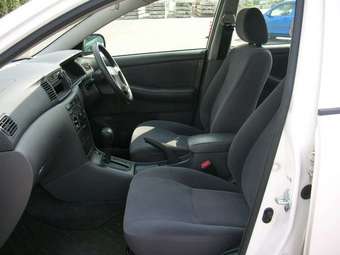 2003 Toyota Corolla Pictures