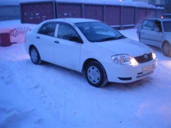2003 Toyota Corolla Pictures