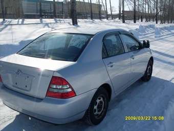 2003 Toyota Corolla Pictures