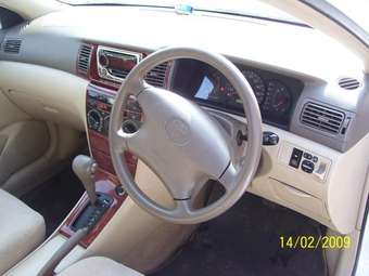 2003 Toyota Corolla Images