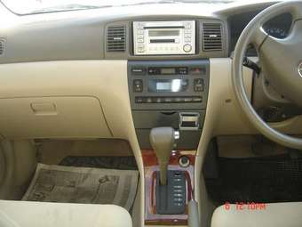 2003 Toyota Corolla Pictures