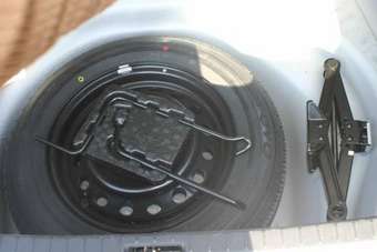 2003 Toyota Corolla Images