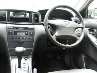 2003 Toyota Corolla Pictures