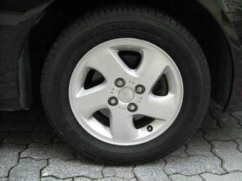 2003 Toyota Corolla Pictures