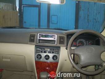 2003 Toyota Corolla Pictures