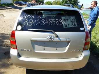2003 Toyota Corolla Pictures