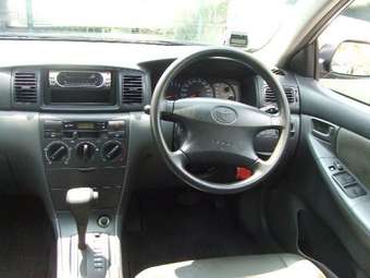 2003 Toyota Corolla Pictures
