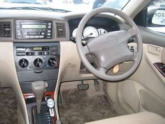 2003 Toyota Corolla Pictures