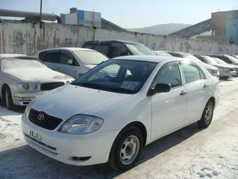 2003 Toyota Corolla Pictures