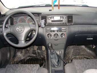 2003 Toyota Corolla Images