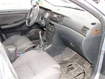 2003 Toyota Corolla Pictures