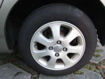 2003 Toyota Corolla Pictures