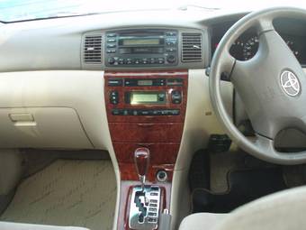 2003 Toyota Corolla Pictures