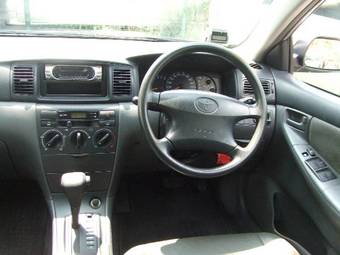 2003 Toyota Corolla Pics