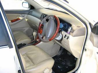 2003 Toyota Corolla Photos