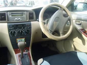 2003 Toyota Corolla Pictures
