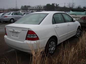 2003 Toyota Corolla Photos