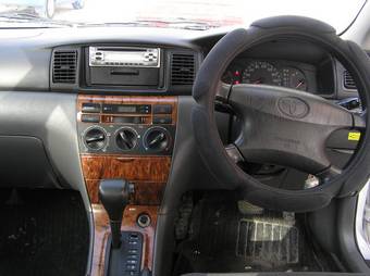 2003 Toyota Corolla Photos