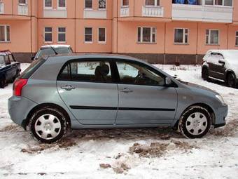 2003 Toyota Corolla Photos